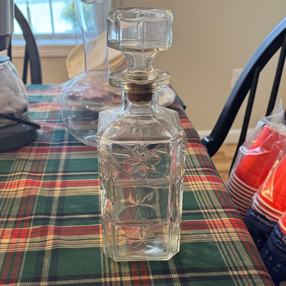 🥃Vintage Walker's Deluxe Bourbon Decanter
